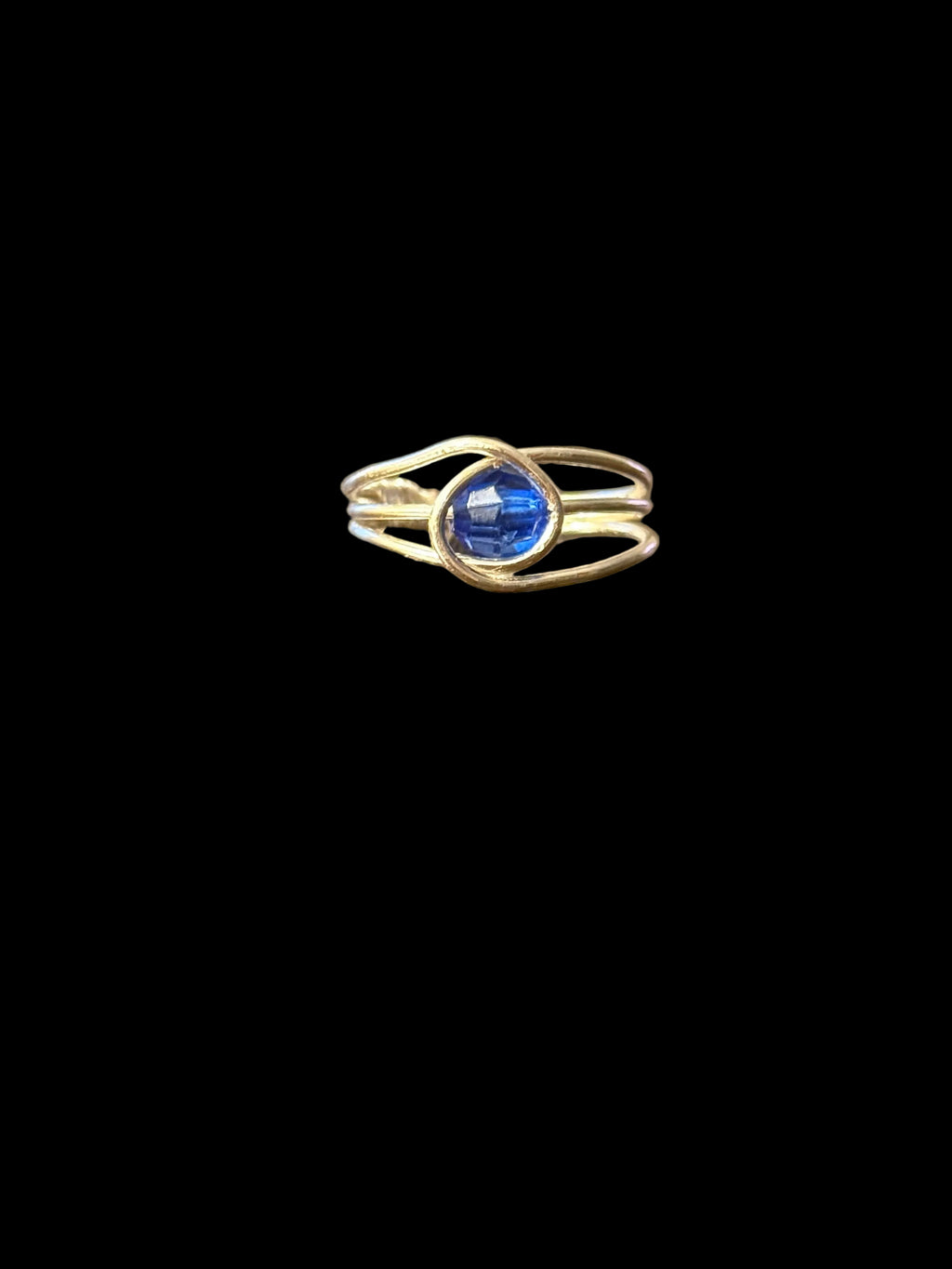 Genevieve Ring - Sapphire